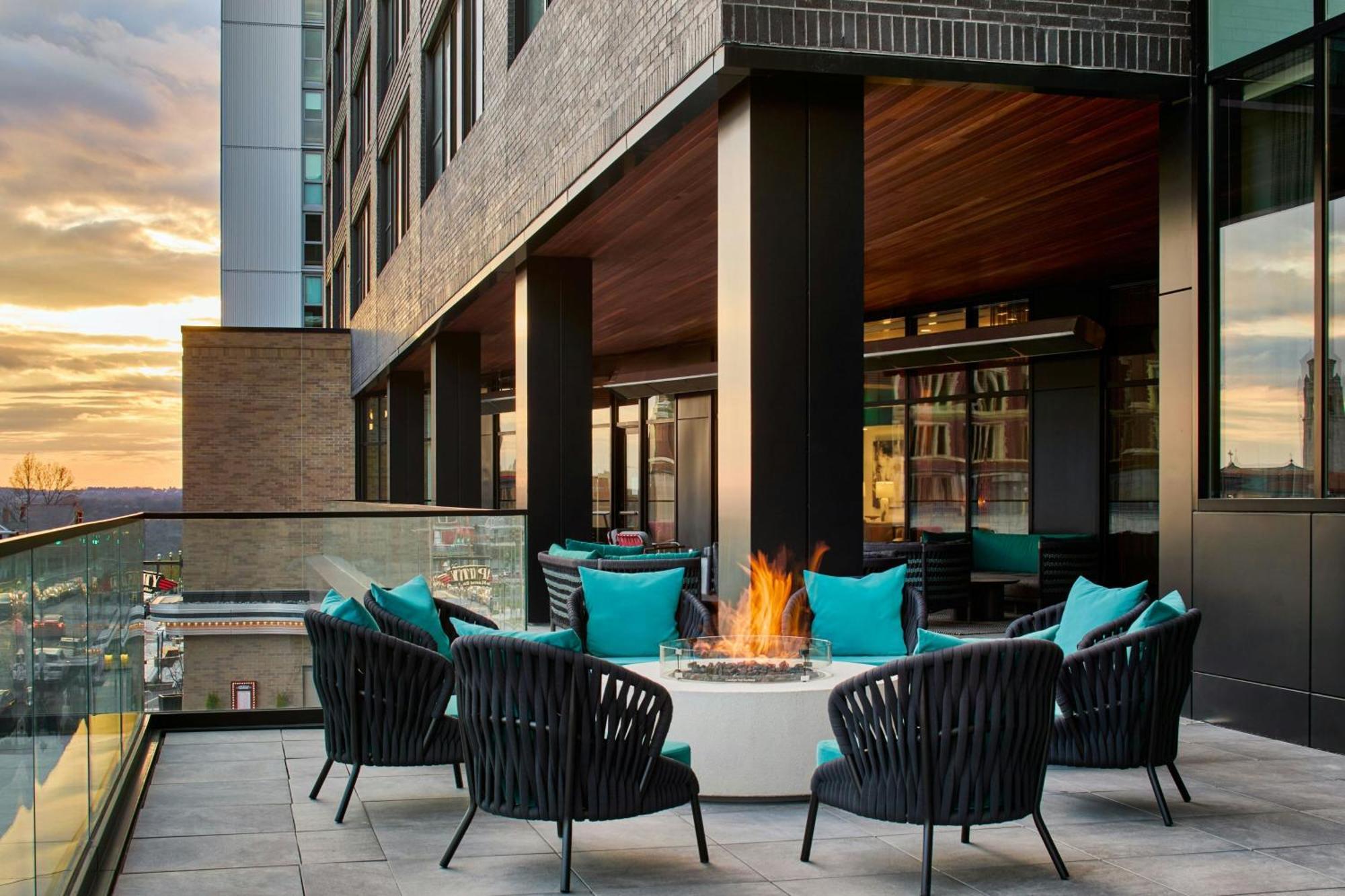 Hotel Celare, Cincinnati Midtown, A Tribute Portfolio Hotel Zewnętrze zdjęcie